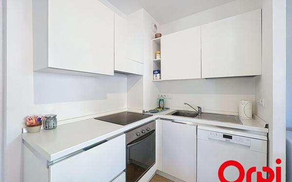 Appartement à louer    2 pièces • 37,30 m2 Menton