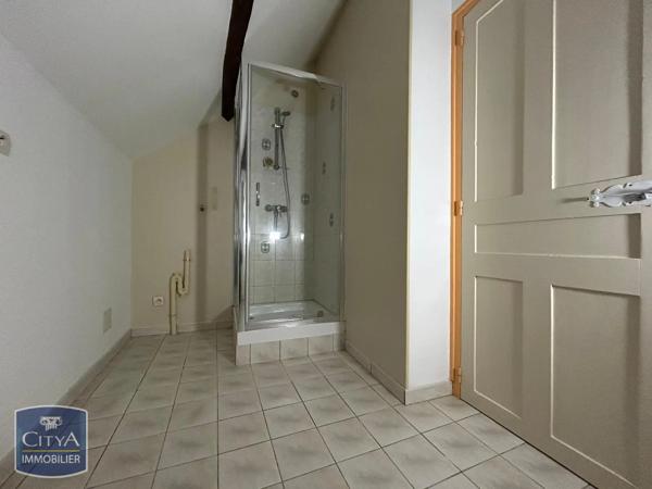 Maison à louer 2 pièces 43.15m² Remilly-Aillicourt (08450)