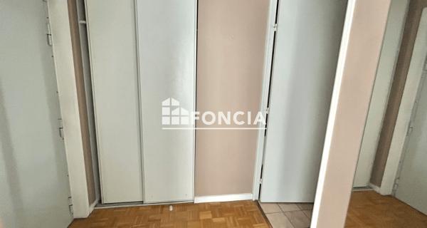 Location Studio meublé 27.38 m² - Montrouge 92120