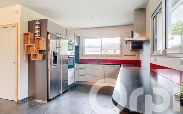 Maison à vendre    7 pièces •  Chancelade