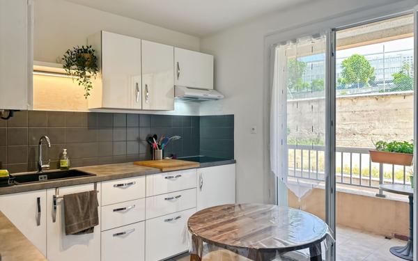 Appartement à vendre    3 pièces • 64 m2 Romans-sur-Isère