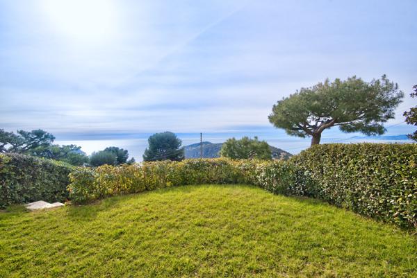 Appartement F4 à vendre  4 pièces - 131,05 m2 VILLEFRANCHE SUR MER - 06