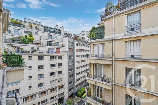 Appartement F3 à vendre  3 pièces - 53,16 m2 PARIS - 75016