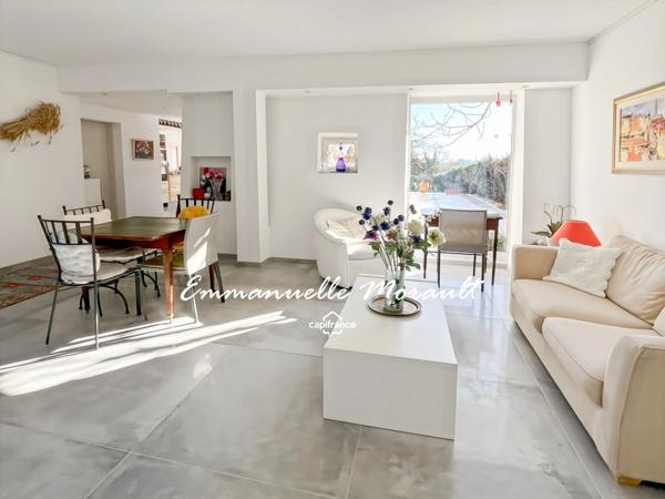 Maison de caractère à vendre 4 pièces BAGNOLS EN FORET (83)