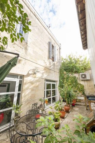 Appartement T4, plain pied, avec terrasse, 138m², Bordeaux Quartier St Bruno