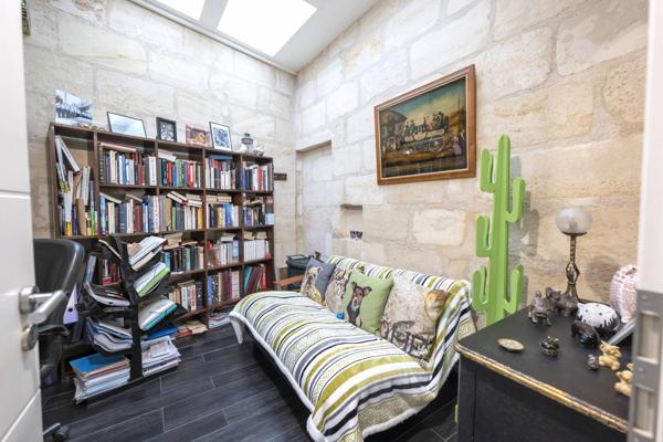 Appartement T4, plain pied, avec terrasse, 138m², Bordeaux Quartier St Bruno