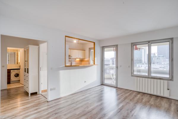 Courbevoie (92400) HESPERIDES DE COURBEVOIE LOCATION 2 PIECES 49M²