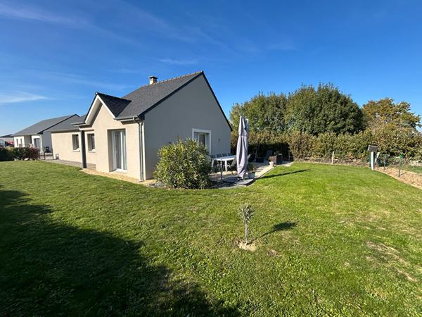 Maison PLAIN PIED 3 CHAMBRES - GARAGE- PREE D'ANJOU