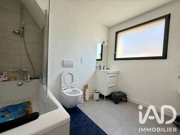 Maison à vendre 5 pièces 191 m² Joué-lès-Tours
