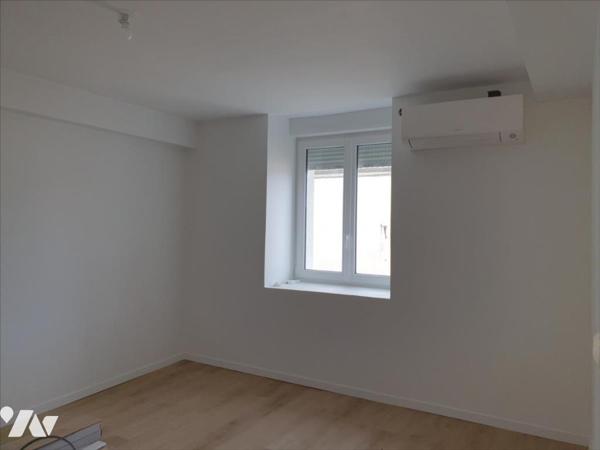 A VENDRE A SAINT MARTIN D'ABLOIS - MAISON F6 entièrement rénovée