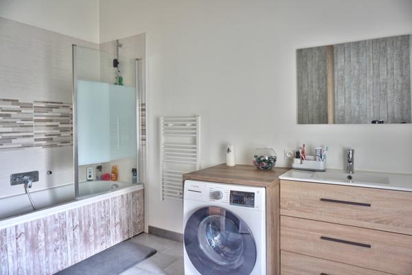 Paimpol (22500) Maison en pierre rénovée avec dépendances