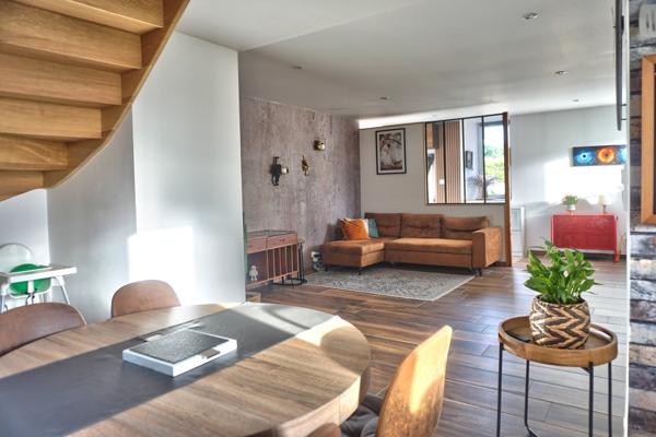 Paimpol (22500) Maison en pierre rénovée avec dépendances