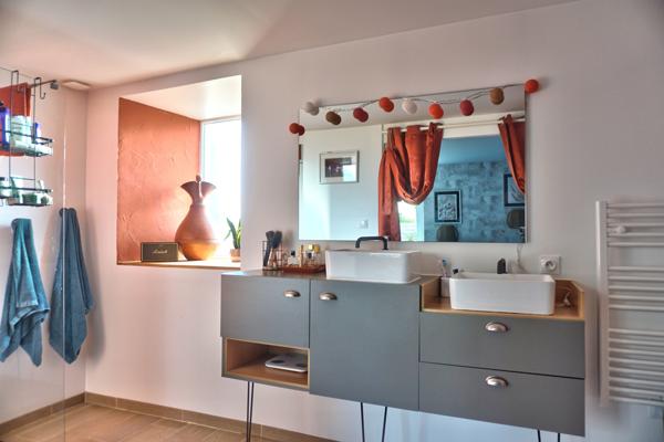 Paimpol (22500) Maison en pierre rénovée avec dépendances