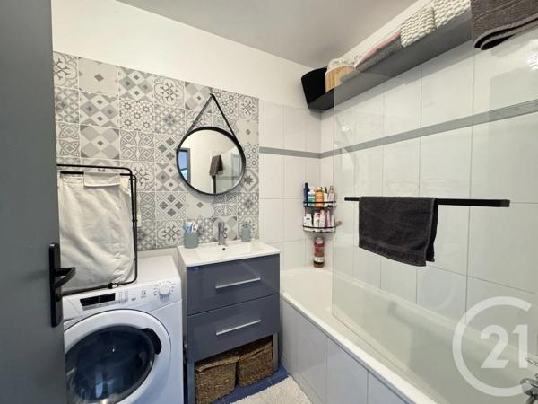 Appartement F3 à vendre  3 pièces - 53,55 m 2   BEZONS  - 95