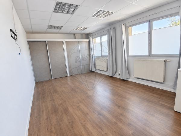 Bureau à vendre - Trévoux, Ain - 01