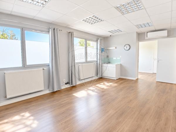 Bureau à vendre - Trévoux, Ain - 01