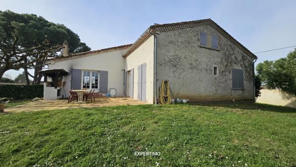 Tonneins (47400) Superbe maison de 5 chambres, 220m², Immense sous sol, parc clos de mur avec piscine