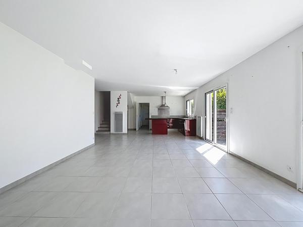 Maison 5 pièces avec garage