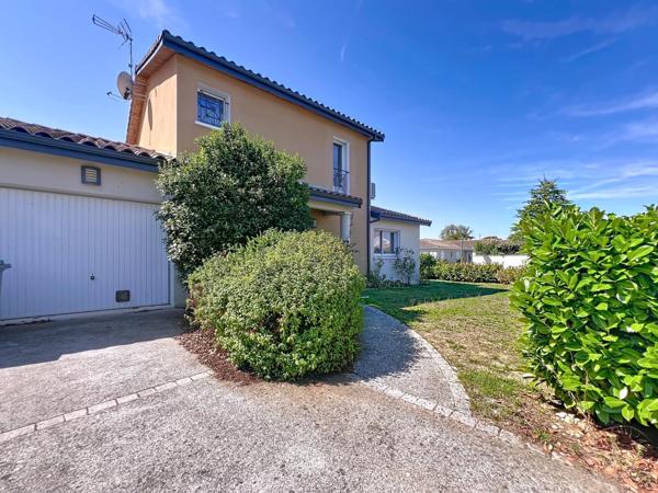 Maison 5 pièces avec garage