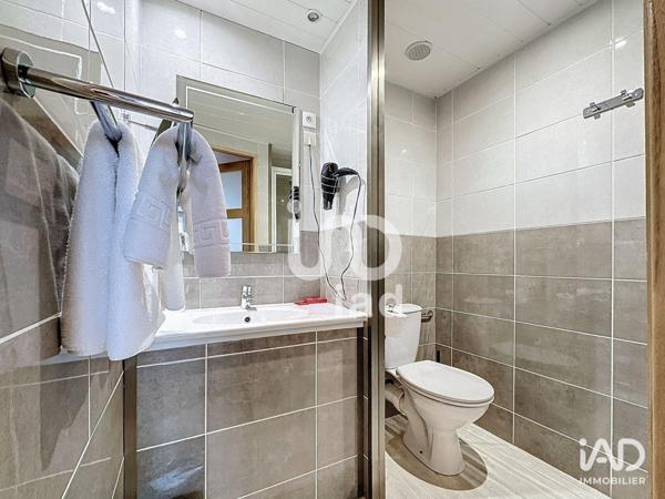 Hôtel 3* à vendre 1 750 m² Tarbes