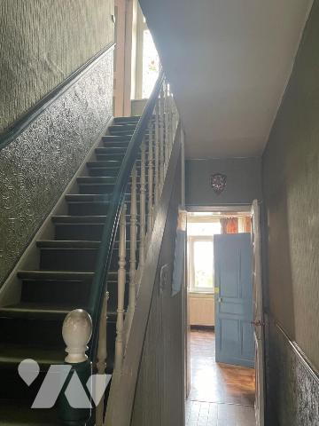 Maison semi bourgeoise à rénover secteur lomme métro lomme-lambersart