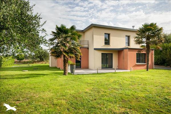 Maison à louer |  BOURG BLANC |  7 pièces | 145 m²