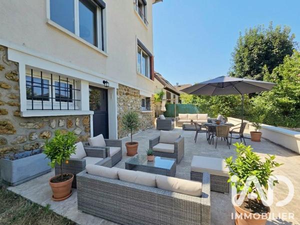 Maison à vendre 8 pièces 136 m² Sainte-Geneviève-des-Bois