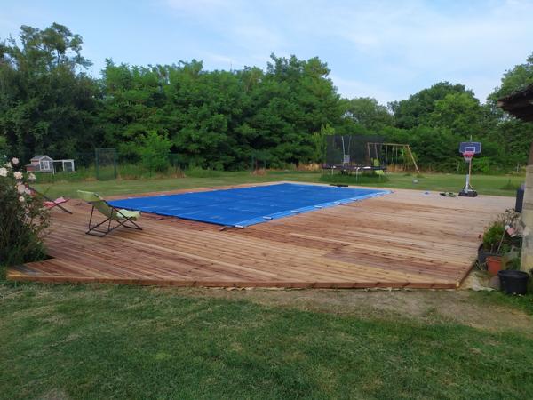 Grande maison de 180 m² avec piscine et vaste jardin à Layrac