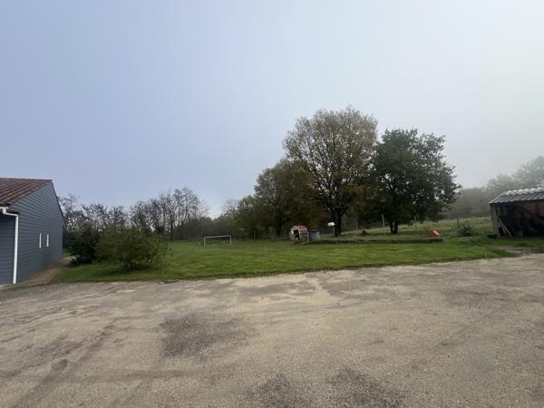 Grande maison de 180 m² avec piscine et vaste jardin à Layrac