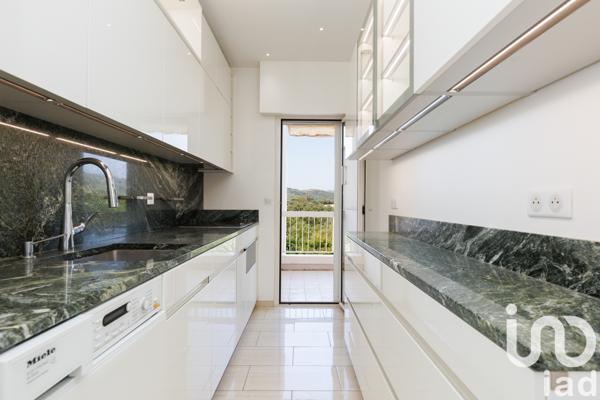 Appartement à vendre 3 pièces 78 m² Mandelieu-la-Napoule