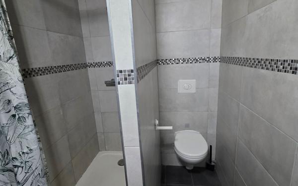 Appartement à vendre    2 pièces •  Nîmes