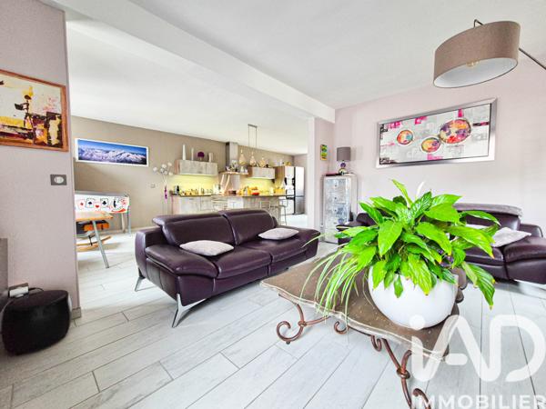 Maison à vendre 6 pièces 150 m² Houdan