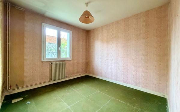Maison à vendre    4 pièces • 82,09 m2 Villiers-sur-Marne