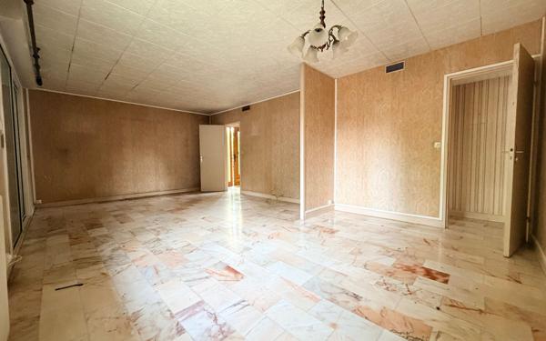 Maison à vendre    4 pièces • 82,09 m2 Villiers-sur-Marne