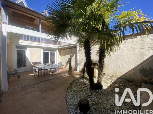 Maison à vendre 7 pièces 180 m² Vic-Fezensac