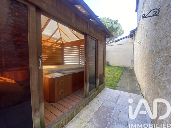 Maison à vendre 7 pièces 180 m² Vic-Fezensac