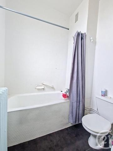 Appartement T2 à vendre  2 pièces - 33,62 m2 CHAMALIERES - 63