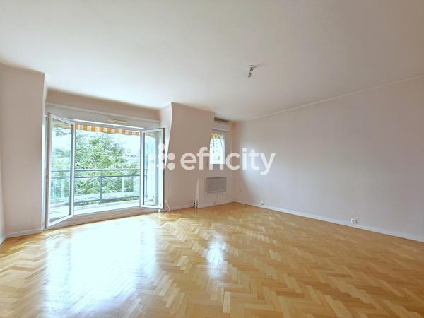 Appartement
         3 pièces
        - 65 m² Exclusivité 370 000 € *