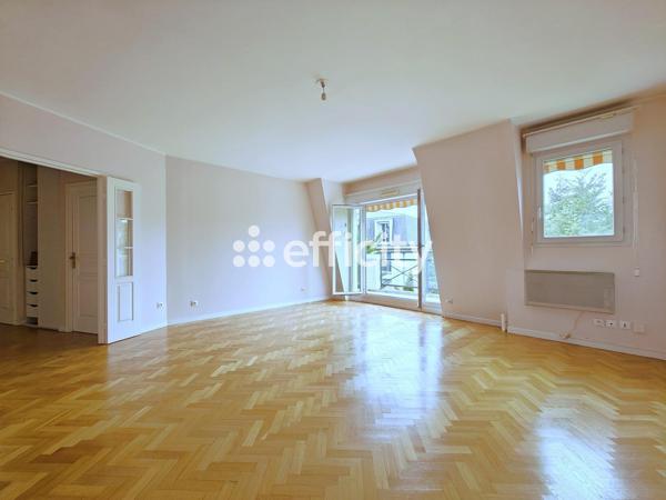 Appartement
         3 pièces
        - 65 m² Exclusivité 370 000 € *