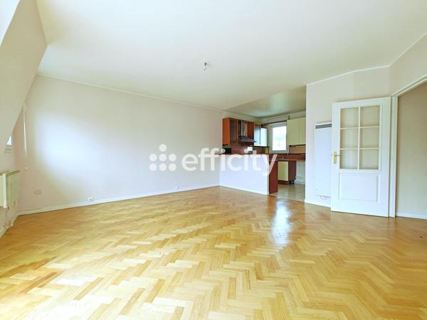 Appartement
         3 pièces
        - 65 m² Exclusivité 370 000 € *