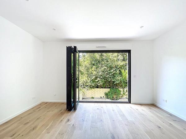 Appartement Suresnes 4 pièce(s) 103 m2