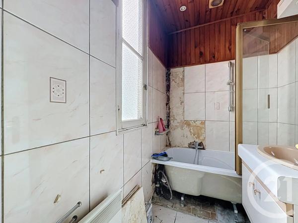 Appartement F3 à vendre  3 pièces - 45,81 m 2   LEVALLOIS PERRET  - 92