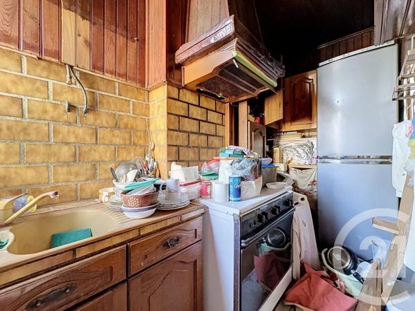 Appartement F3 à vendre  3 pièces - 45,81 m 2   LEVALLOIS PERRET  - 92