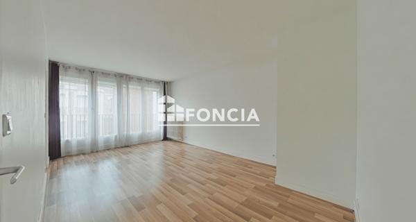 Location Studio 29.48 m² - Rosny-sous-bois 93110