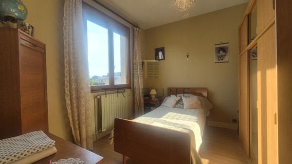 Maison 4 pièce(s) 3 chambre(s) 90 m²