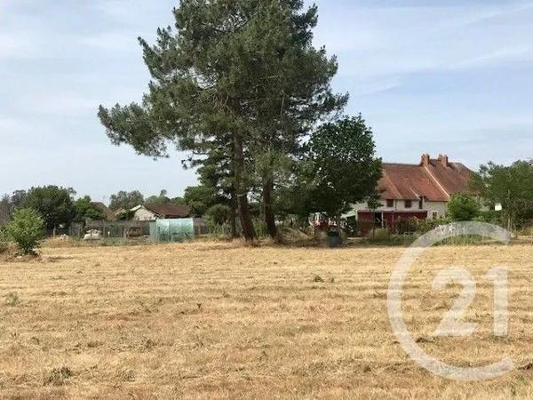 Maison à vendre  4 pièces - 90,76 m 2   SANCOINS  - 18