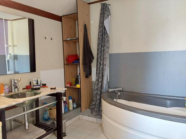 Maison Kergrist Moelou 4 pièce(s) 85 m2