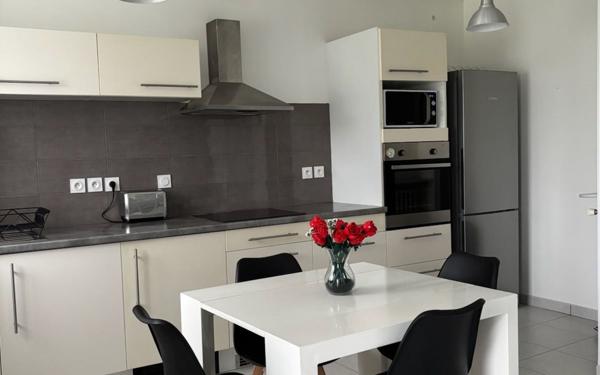Maison à louer    3 pièces • 55,13 m2 Saint-Sauveur