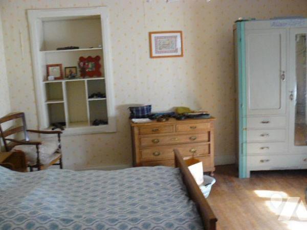 Immeuble à vendre à Rambervillers (88700) dans les Vosges (88)

Immeuble proposé à la vente s...