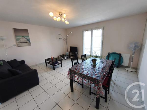 Appartement F3 à vendre  3 pièces - 64,24 m 2   ST JEAN DE LA RUELLE  - 45